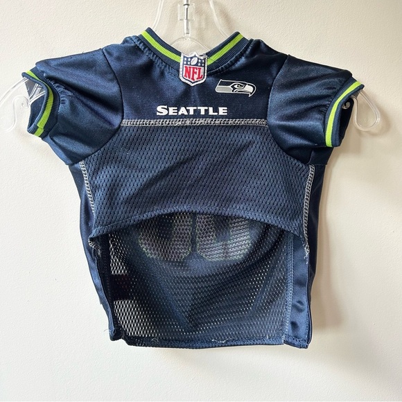NFL Seattle Seahawks dog jersey size medium - Picture 2 of 6